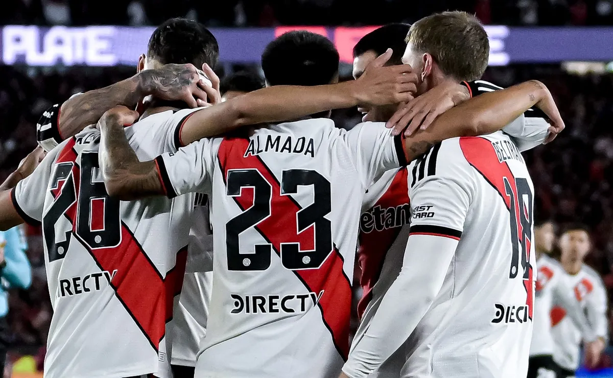 A River le quedan por delante siete fechas de la fase regular del Clausura.