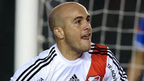 Aguirre jugó 41 partidos en River y metió cinco goles.