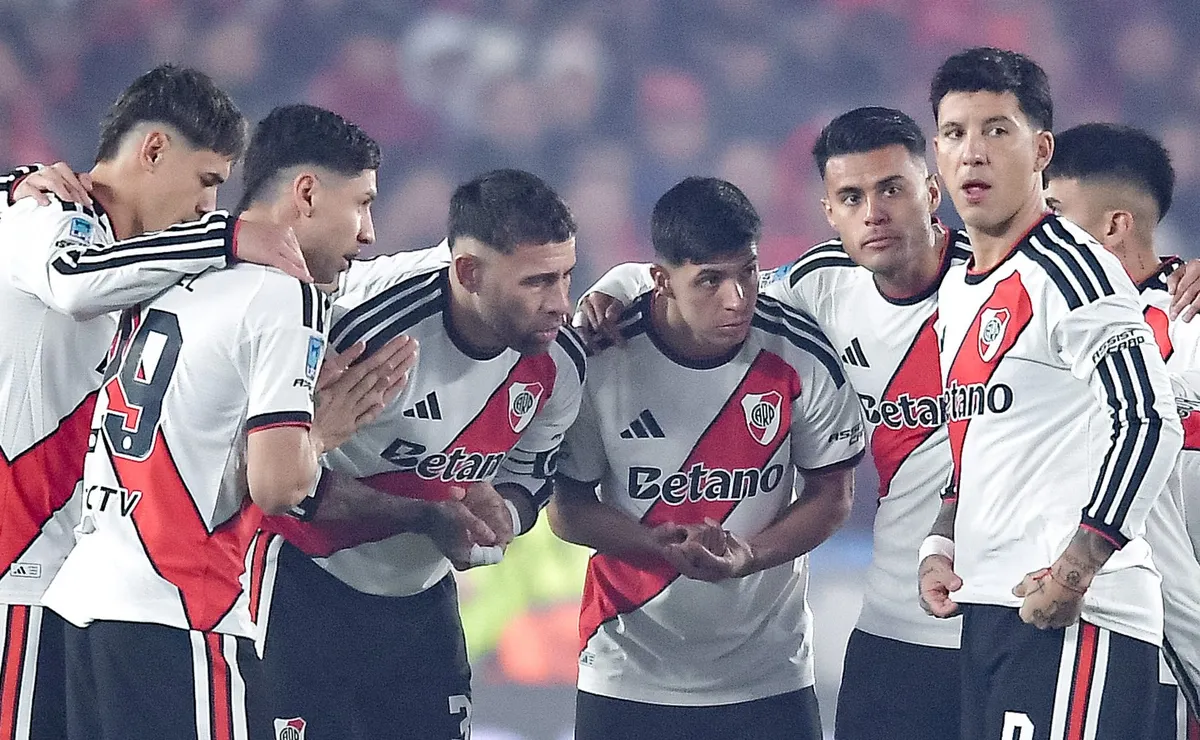 Insólito: cuántos días va a estar River sin jugar por la reprogramación de los partidos y la fecha FIFA