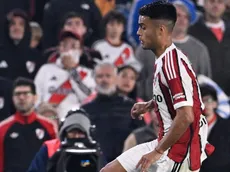 Entre el respaldo de Ponzio y errores marcados: ¿Es Fausto Vera el cinco adecuado para River?