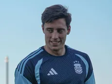 Beltrán y una foto particular con un ex River en su segunda práctica con la Selección Argentina