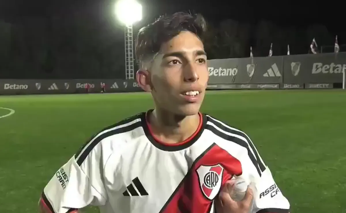 Lucas Flores, la figura del Superclásico de Reserva.