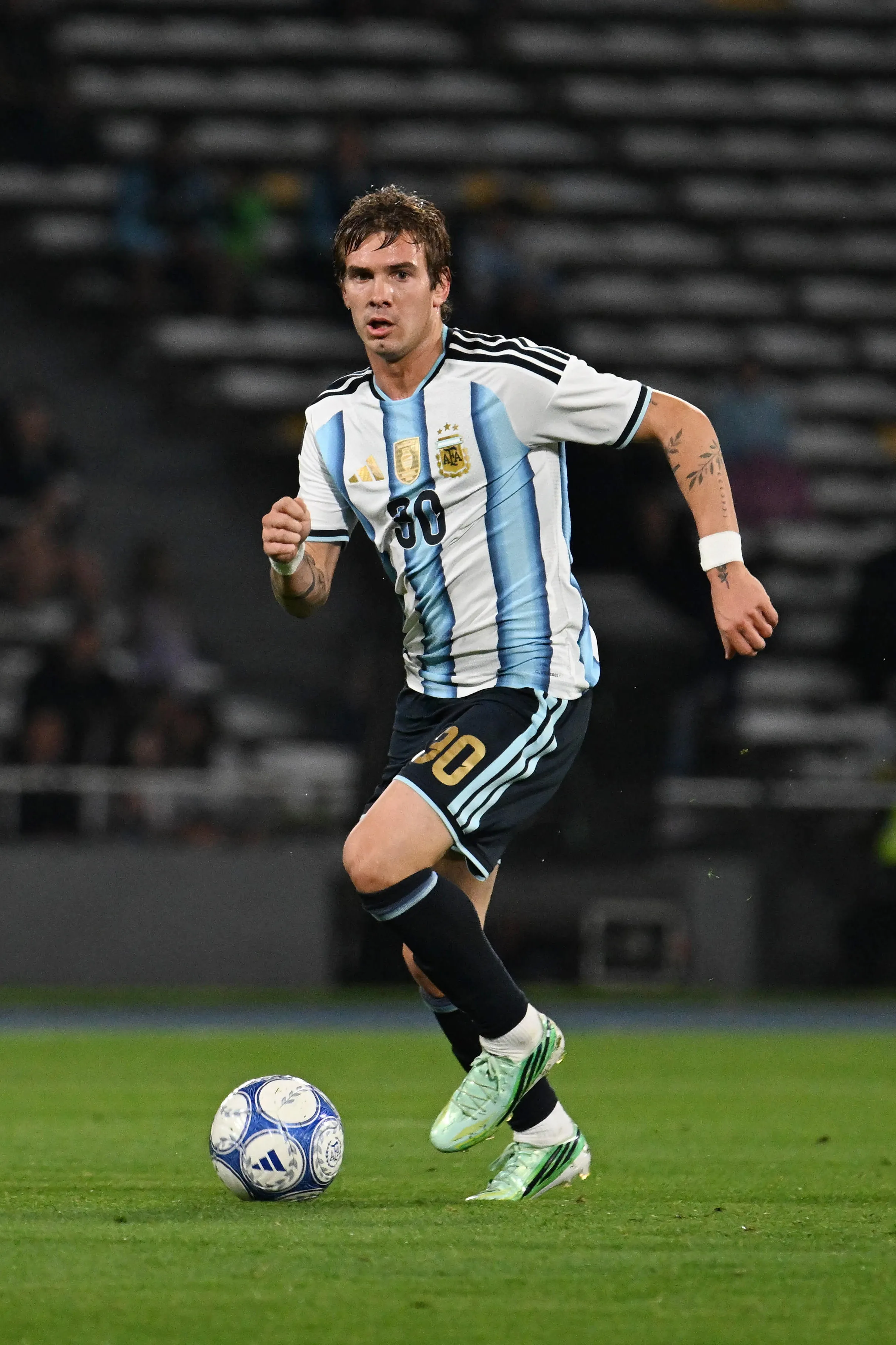 Mastantuono jugó 34 minutos durante la goleada de Argentina contra Bolivia. (Getty Images)