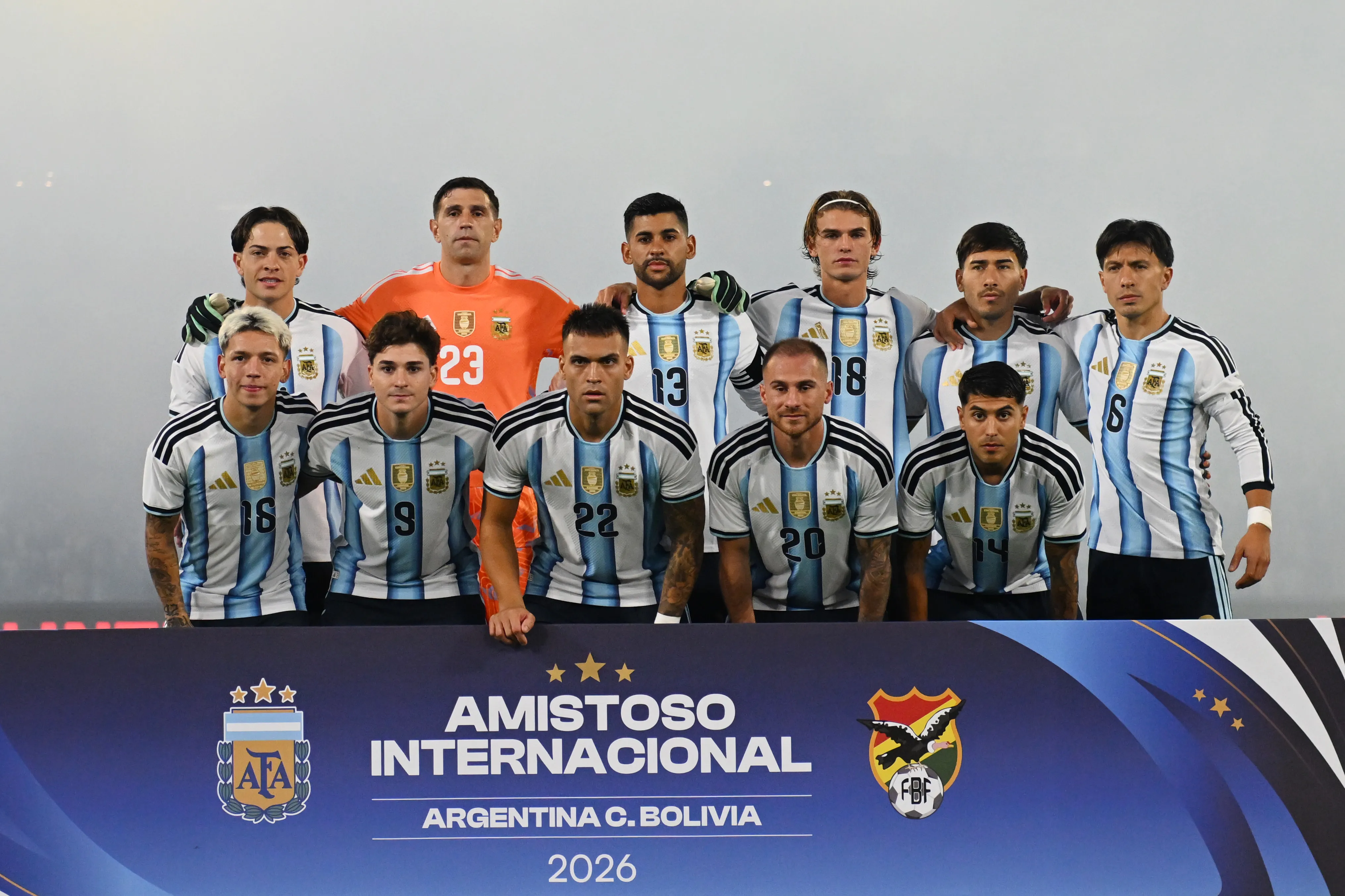 Scaloni repetiría la base del equipo que le goleó a Bolivia. (Getty Images)