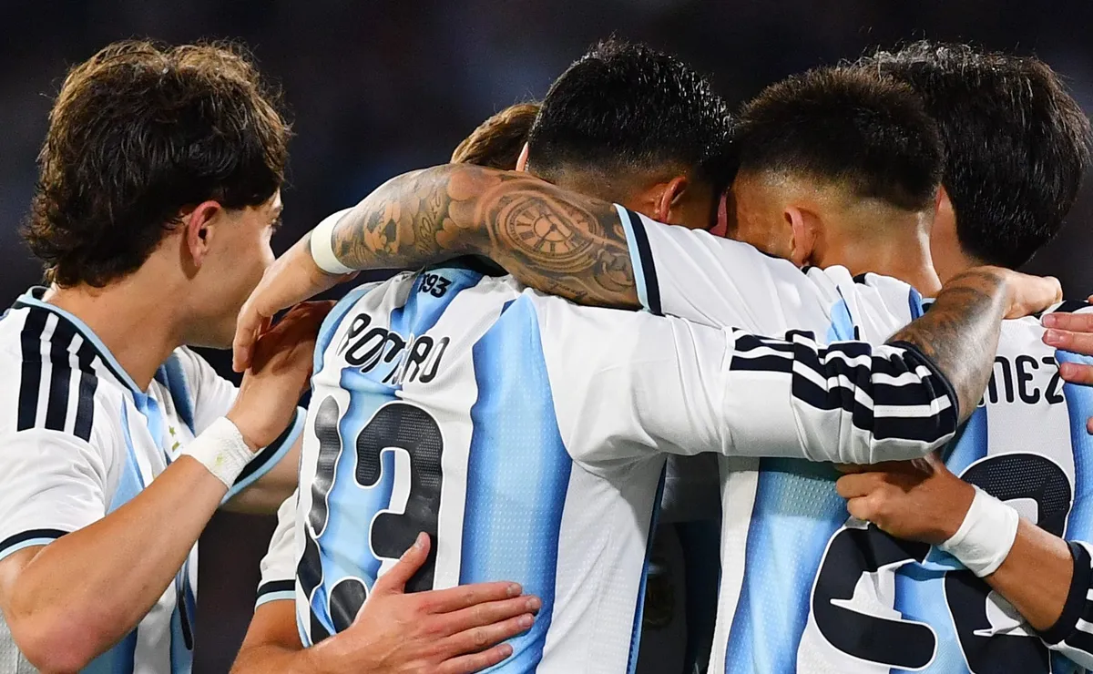Argentina goleó a Bolivia por 4-0 en el primer amistoso de la actual fecha FIFA.