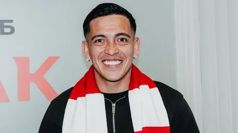 Esequiel Barco renovó contrato en Rusia.
