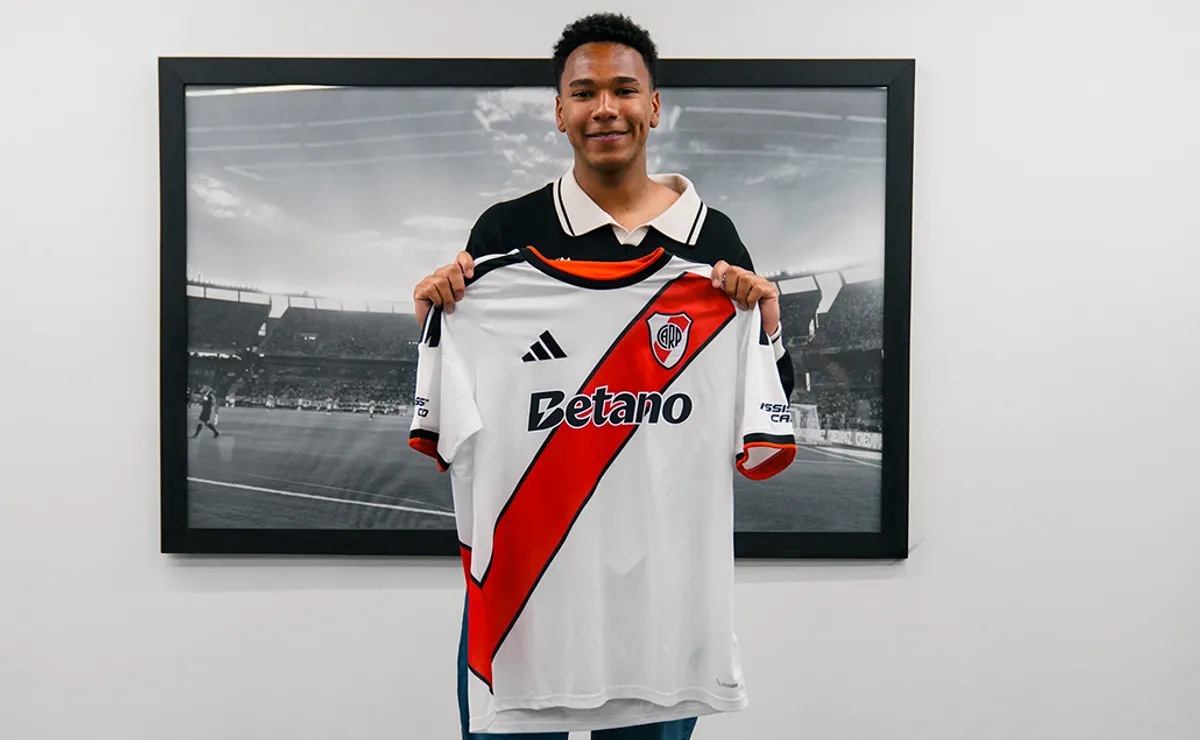 Spiff acumula 10 goles en 27 partidos con Reserva.