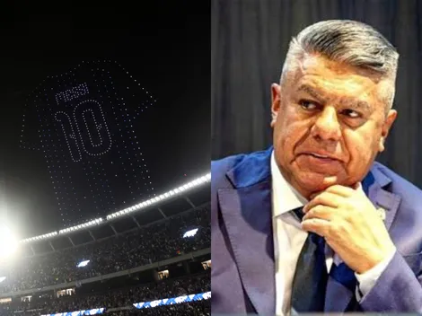 Show de drones inexplicable y el Monumental entero repudió otra vez al Chiqui Tapia: "Botón"