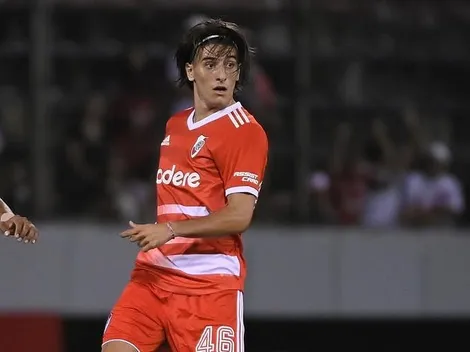 Debutó con Demichelis en River, se fue libre y jugará en la tercera división de Grecia