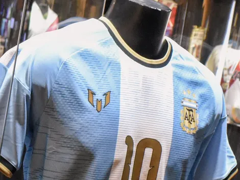 Lionel Messi le regaló a River una camiseta firmada y con dedicatoria para los hinchas que se exhibirá en el Museo