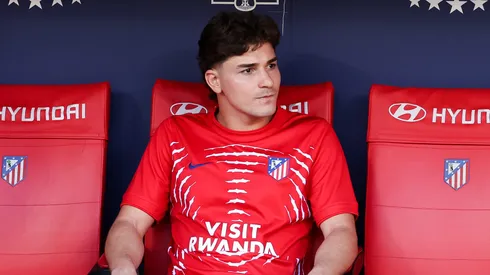 Julián podría ser representado por un ex jugador de la Selección Argentina.