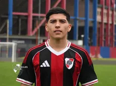 Bruno Cabral sigue intratable: dos golazos ante San Lorenzo a días de firmar contrato