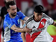 No lo pudo resolver: el cambio táctico de Estudiantes RC que complicó a River