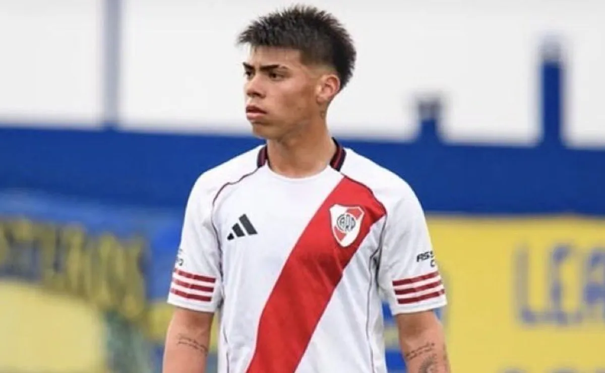Santiago Espíndola será convocado ante Sarmiento.