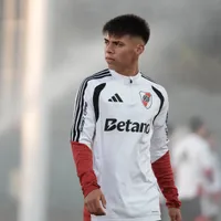El dorsal que usará Santiago Espíndola en la Primera de River y qué jugadores ya lo vistieron