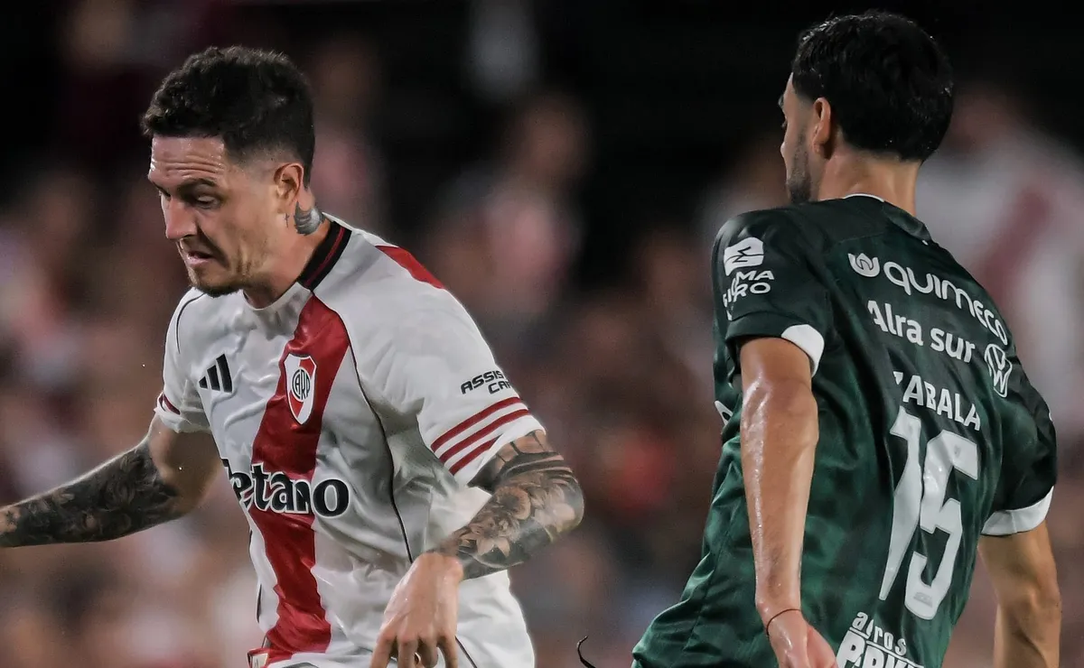 River venció 2-0 a Sarmiento, como local, en el último antecedente entre ambos equipos.