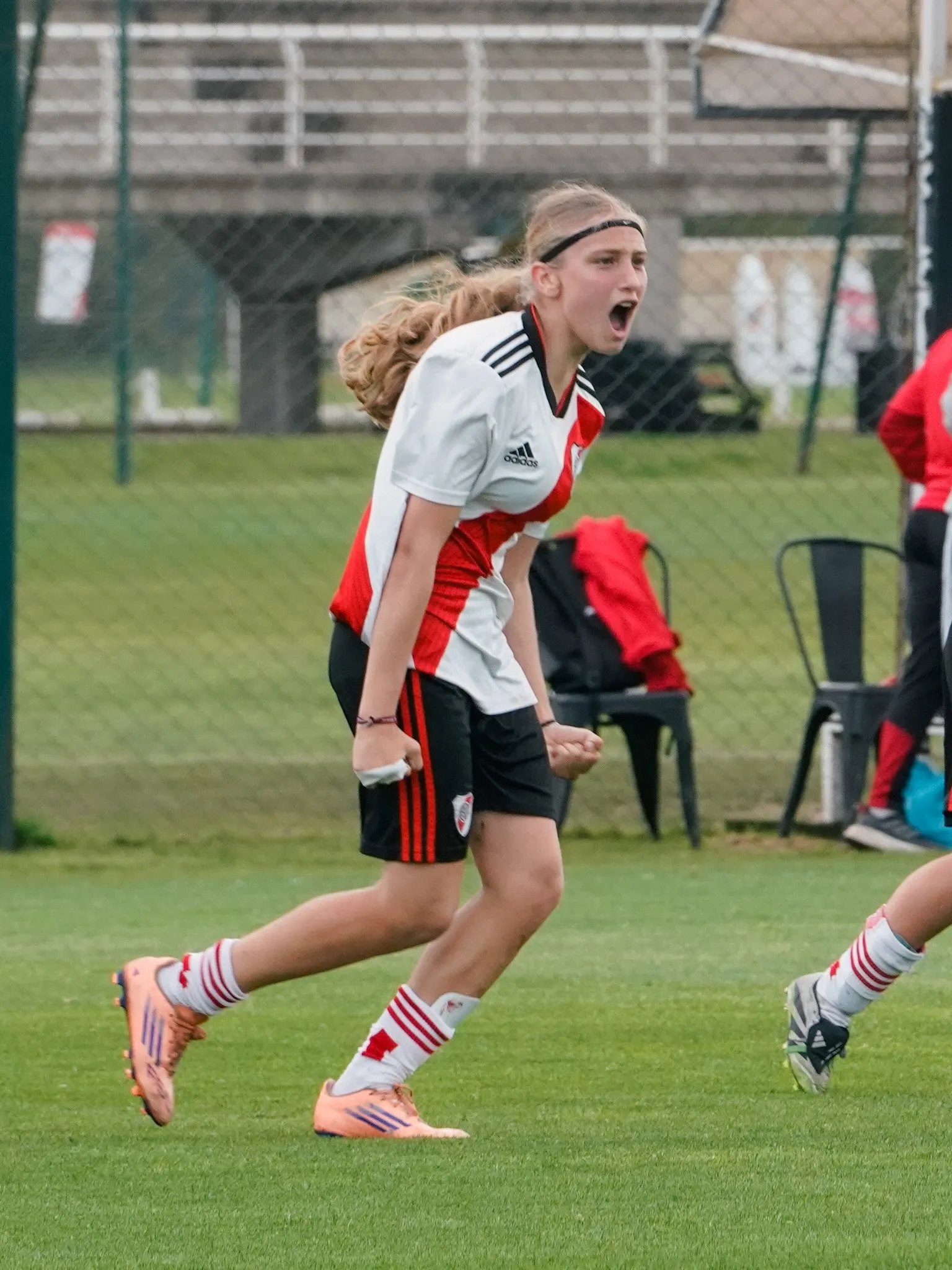 Festejo riverplatense en el Sub 12 ante Boca.