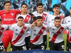 Cuántos jugadores repiten y quiénes se fueron con respecto al último partido frente a Belgrano