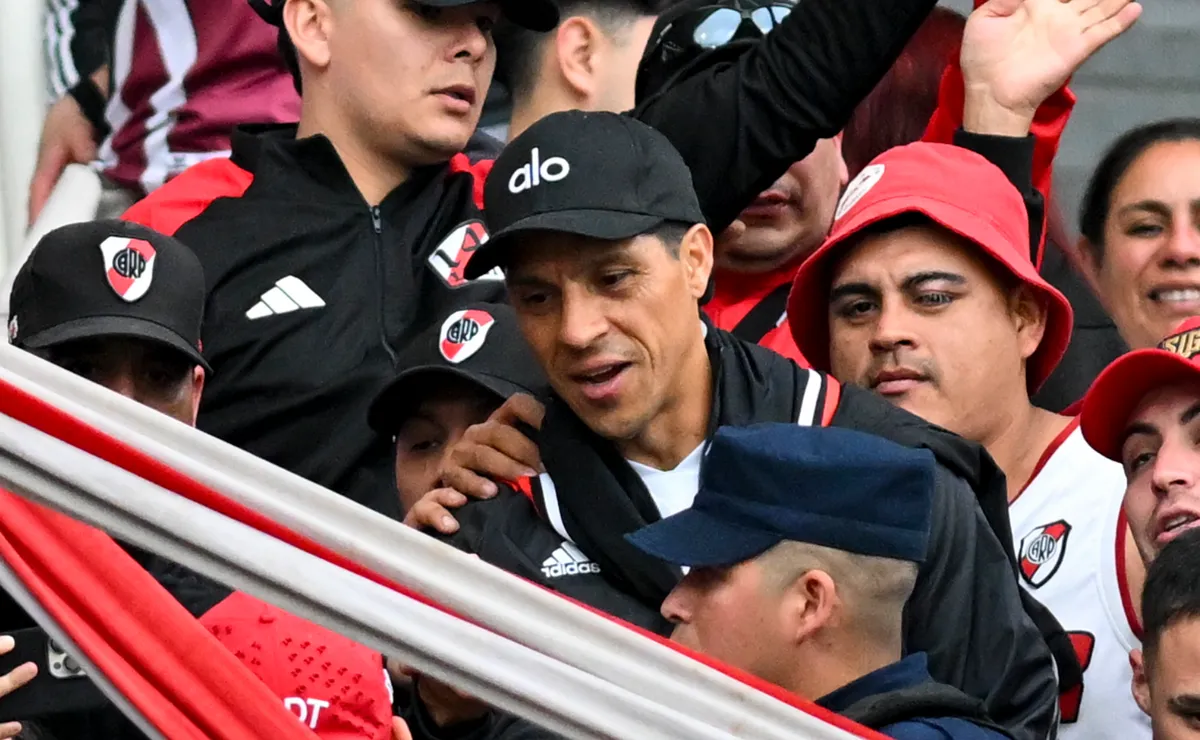 Enzo fue un hincha más en Córdoba.