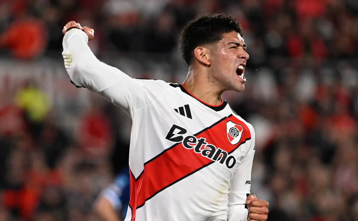 El gol de Rivero ante Racing.