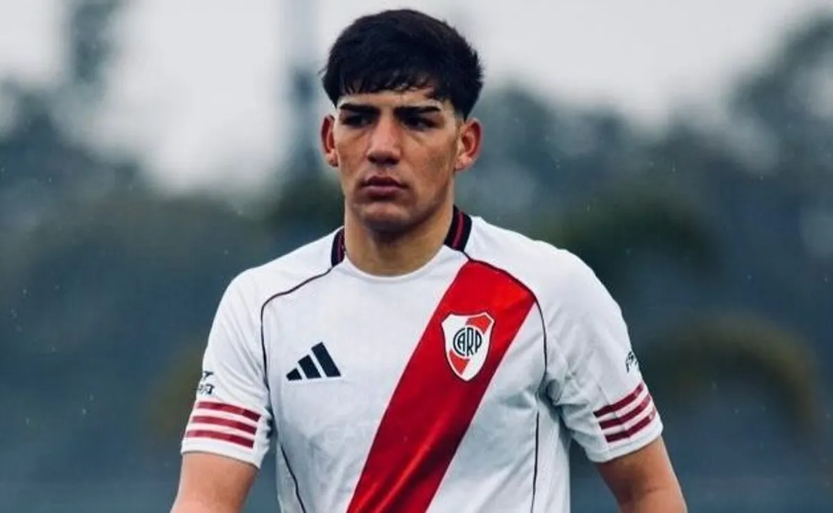 Cirilo Pereyra tiene 18 años y ya firmó su primer contrato profesional con River.