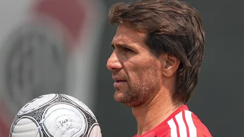 Ponzio empieza a definir el once de River.
