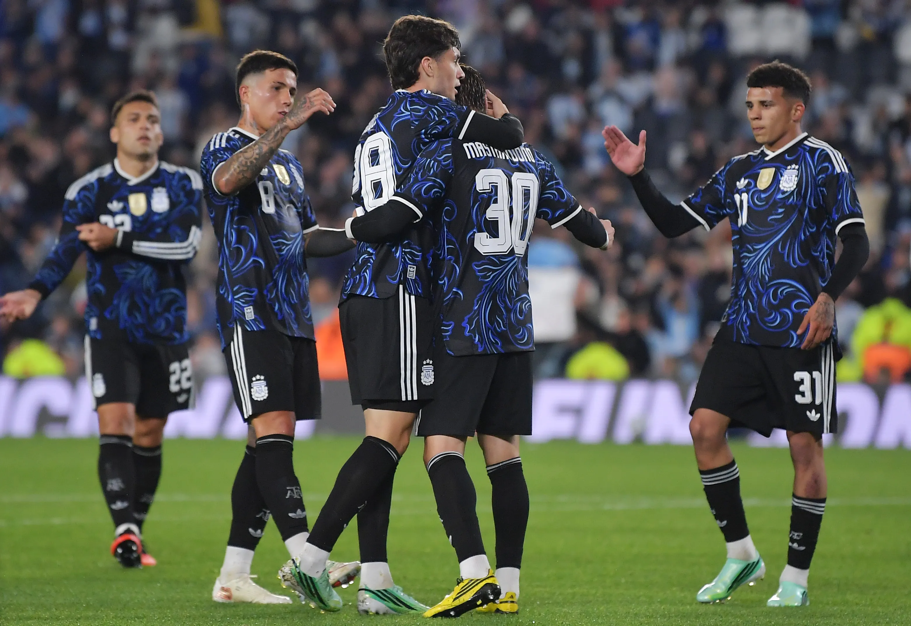 Argentina jugará contra Uruguay en La Bombonera y frente a Costa Rica en el Estadio Mario Alberto Kempes de Córdoba. (Getty Images)