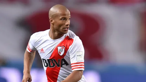 Carlos Sánchez le marcó un gol a Boca con la camiseta de River.