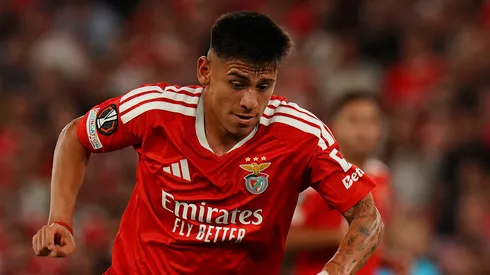 Echeverri está a préstamo en Benfica hasta julio del 2027.